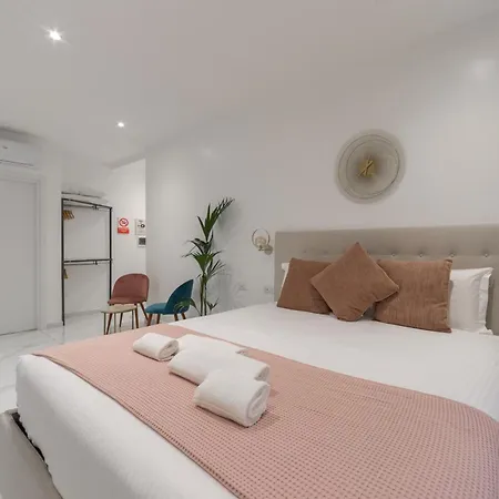 Leia Hospitality Affittacamere *