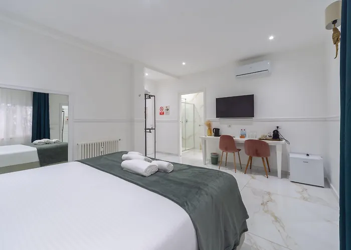 Leia Hospitality 3* Милан