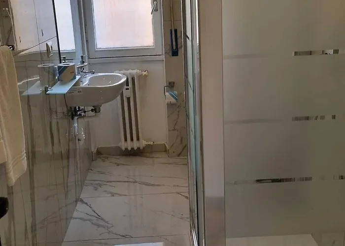 Leia Hospitality 3* Милан